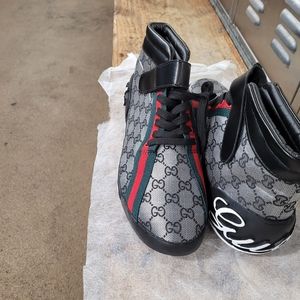 Shoe 👞
